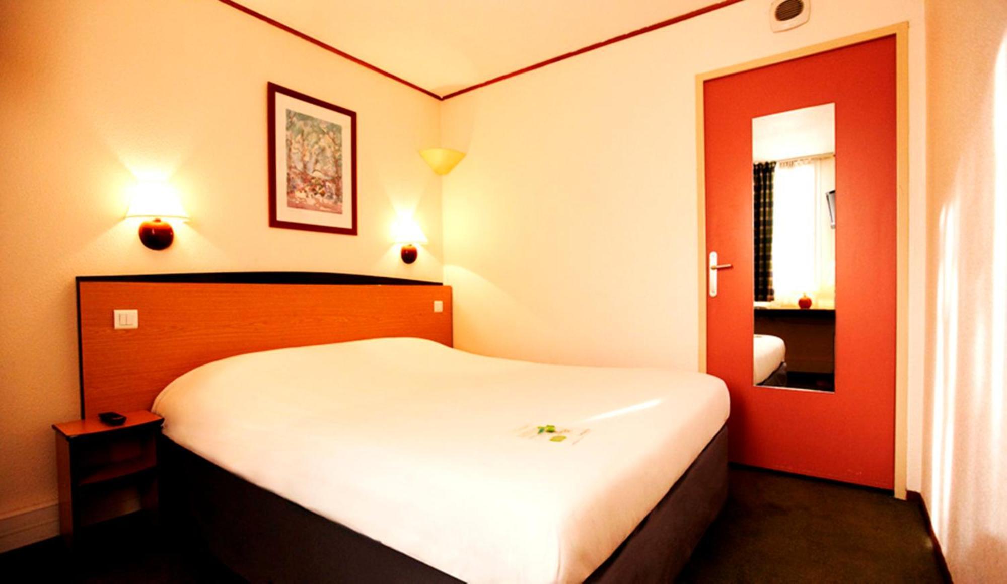 Hotel Campanile Bordeaux Ouest - Le Bouscat Habitación foto